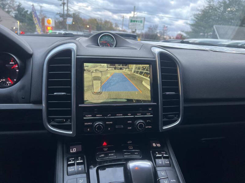 2016 Porsche Cayenne