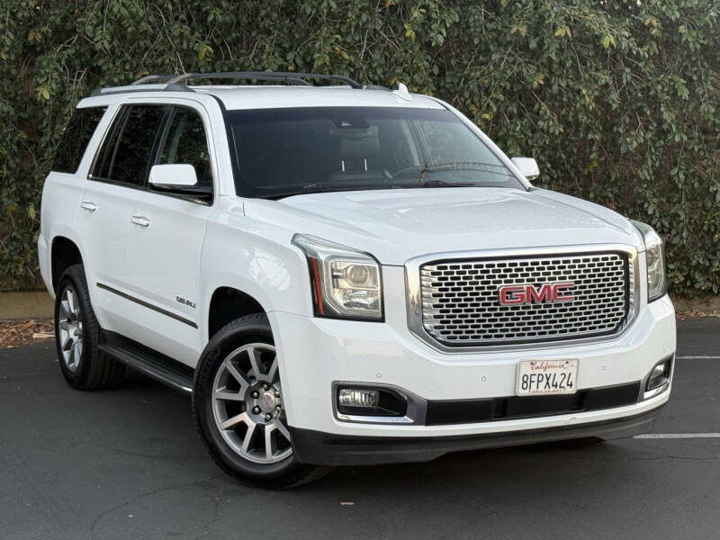 2017 GMC Yukon Denali's photo