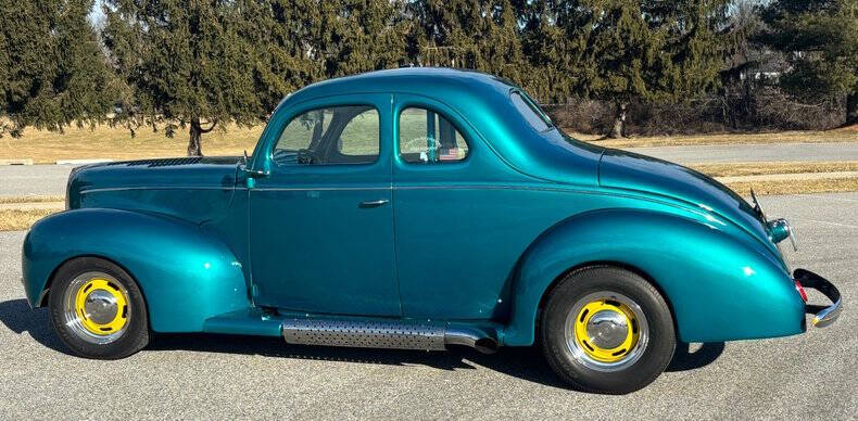 1939 Ford Deluxe