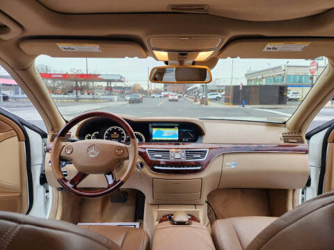 2008 Mercedes-Benz S-Class S 550