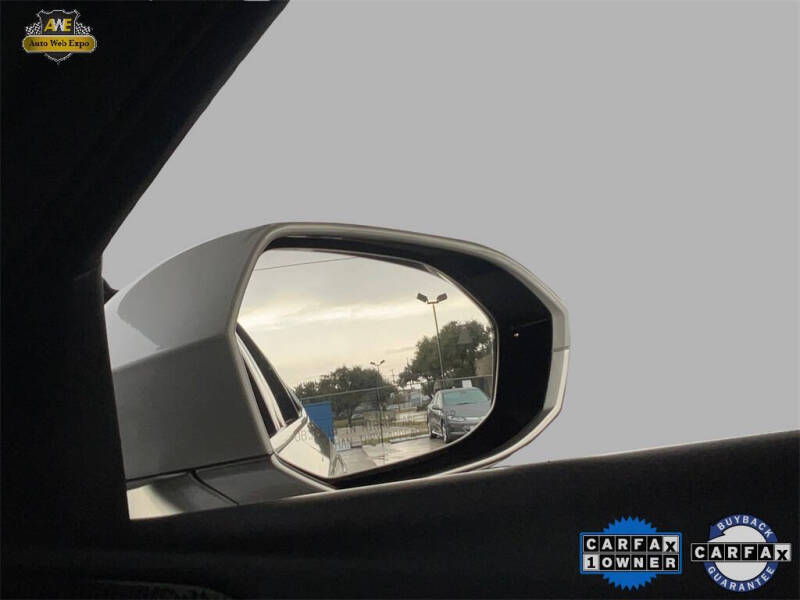 2025 BMW 5 Series 530i