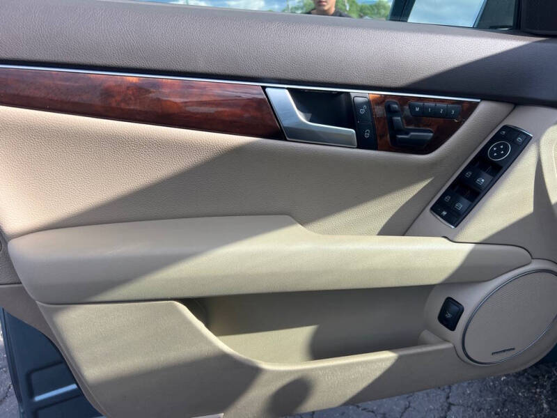 2012 Mercedes-Benz C-Class