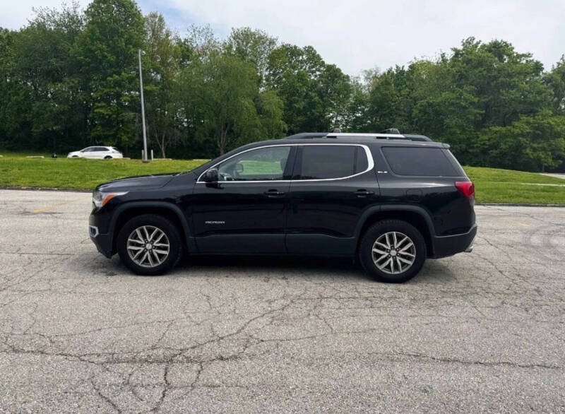 2017 GMC Acadia SLE-2
