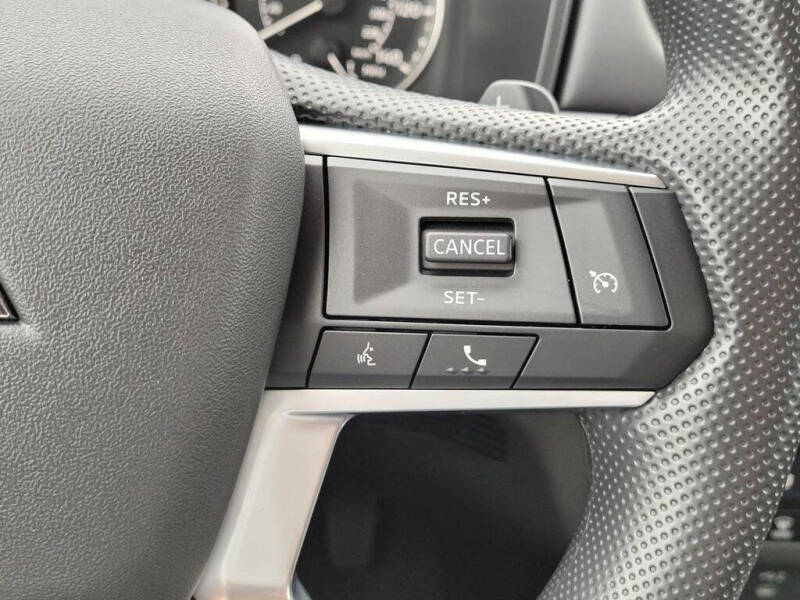 2026 Mitsubishi Outlander ES
