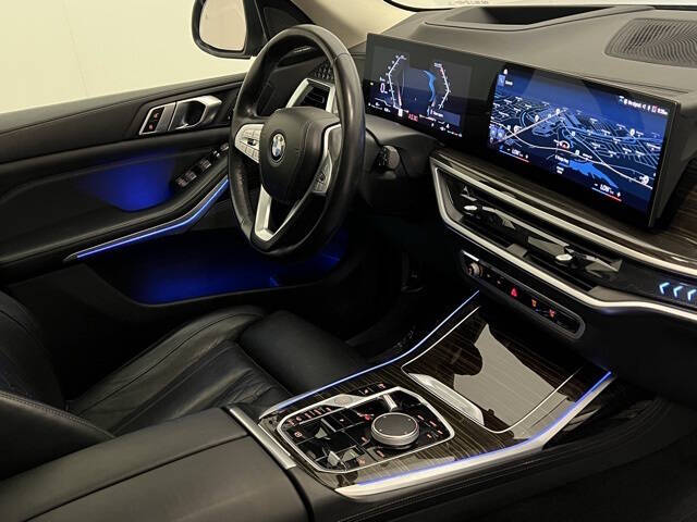 2023 BMW X7 xDrive40i