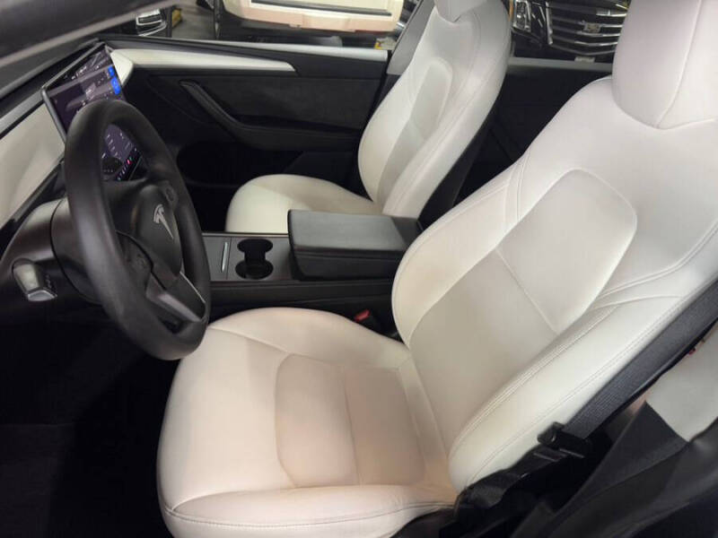2024 Tesla Model Y Long Range