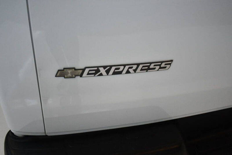 2021 Chevrolet Express 2500