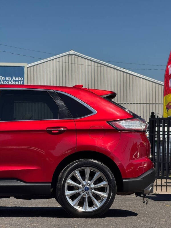 2017 Ford Edge Titanium