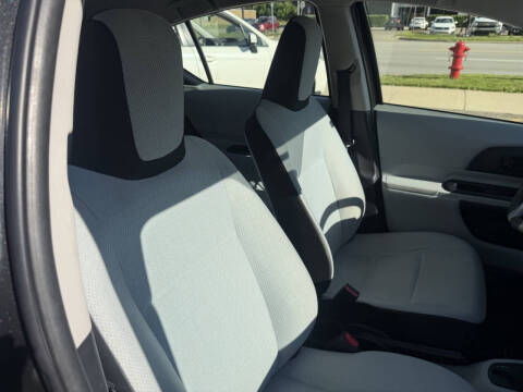 2014 Toyota Prius c One