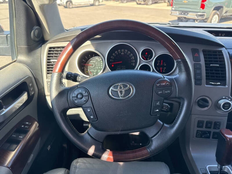 2013 Toyota Sequoia Platinum