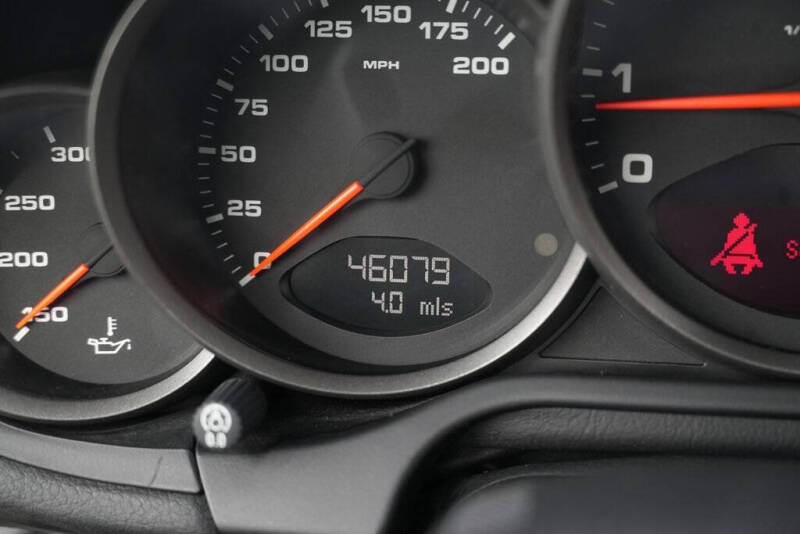 2005 Porsche 911 Carrera