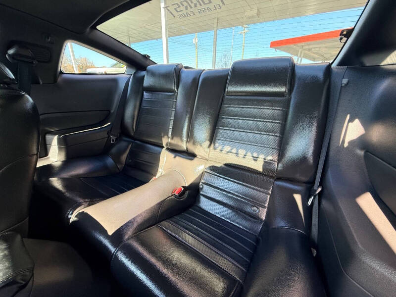 2005 Ford Mustang GT Premium