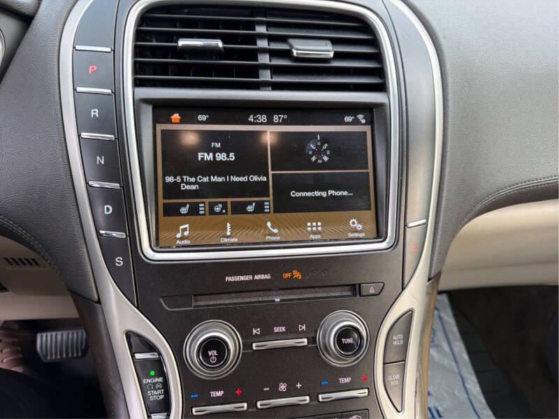 2017 Lincoln MKX Select - Photo 18