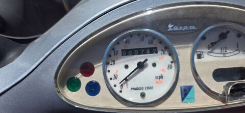 2005 Vespa ET4