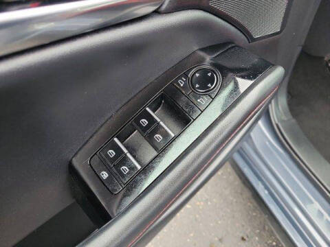 2025 Mazda Mazda3 Sedan 2.5 S Carbon Edition