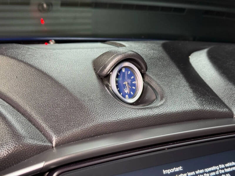 2017 Maserati Ghibli