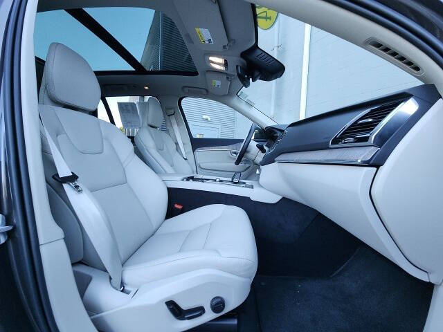 2024 Volvo XC90 B6 Plus Bright Theme 6P