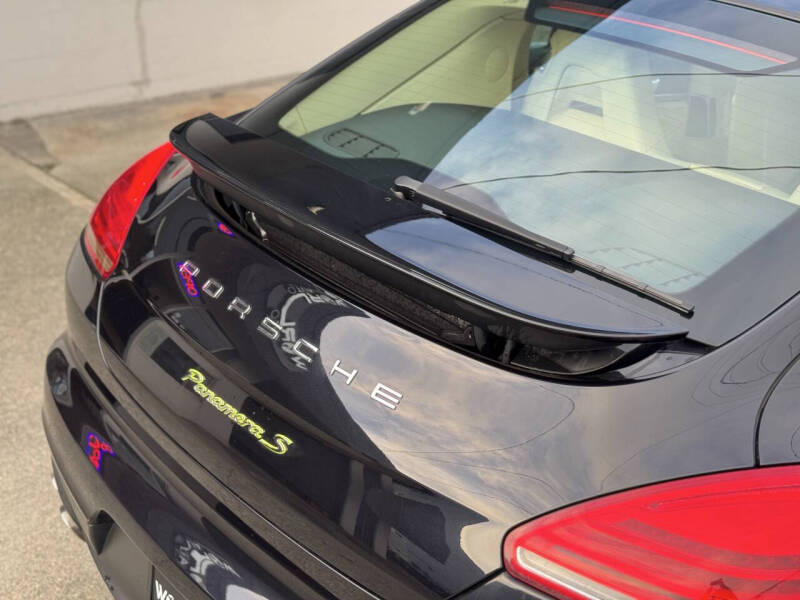 2016 Porsche Panamera S E-Hybrid