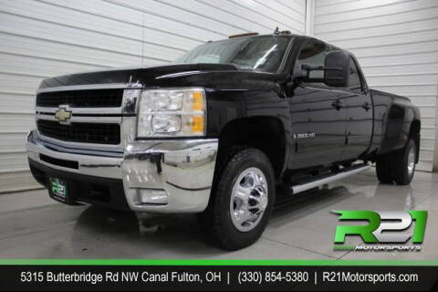 2008 Chevrolet Silverado 3500HD for sale at Route 21 Auto Sales in Canal Fulton OH