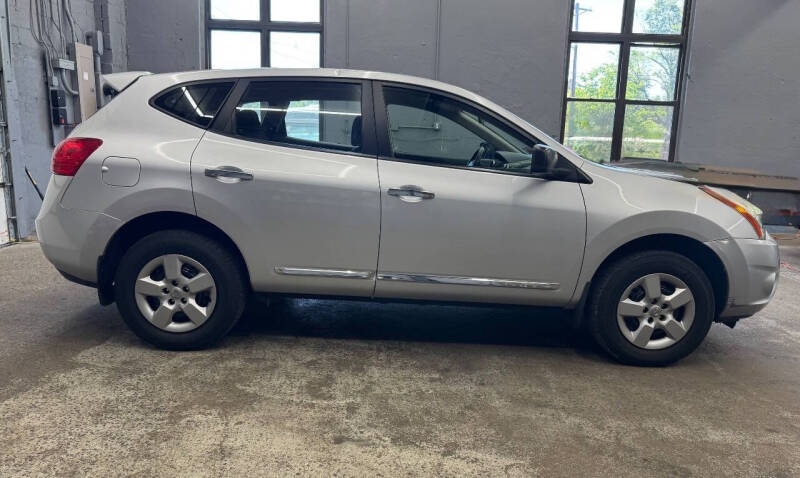 2011 Nissan Rogue S