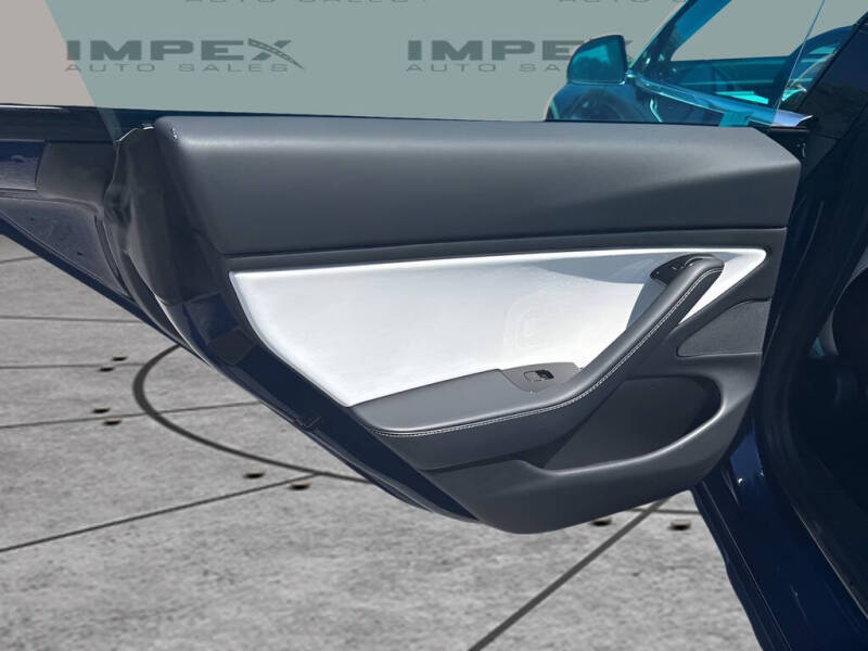 2018 Tesla Model 3 Mid Range