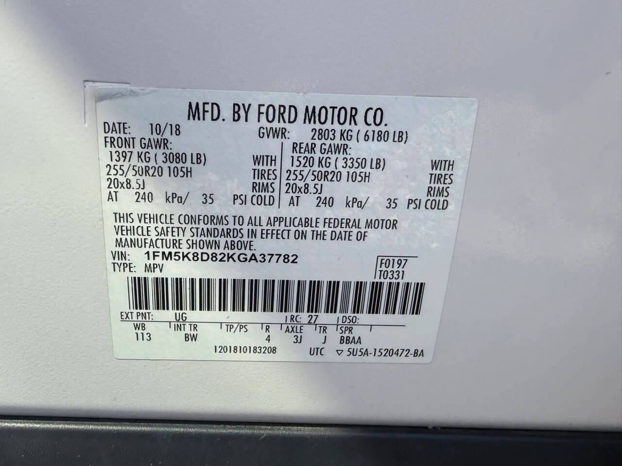White 2019 Ford Explorer XLT AWD XLT 4dr SUV 17