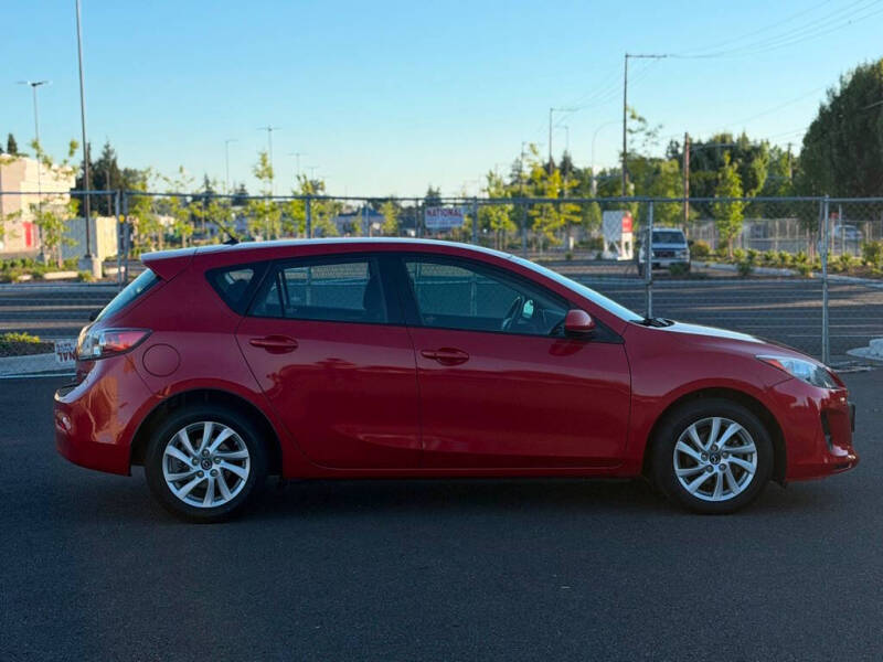 2013 Mazda MAZDA3 i Touring