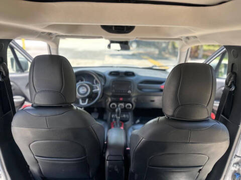 2015 Jeep Renegade Trailhawk