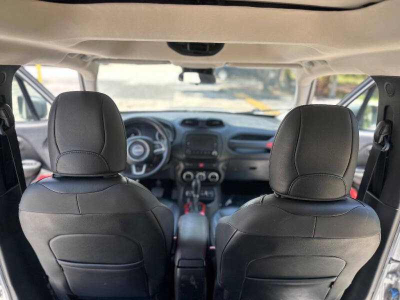 2015 Jeep Renegade Trailhawk