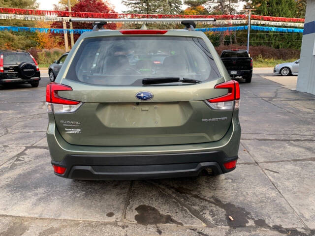 2019 Subaru Forester for sale at Chuckie Bizzarro's Fleetwing Auto in Erie, PA