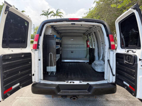 2015 Chevrolet Express 2500