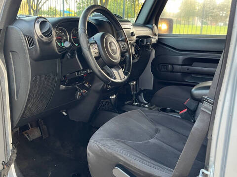 2015 Jeep Wrangler Unlimited Sport