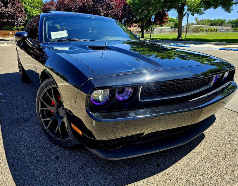 2012 Dodge Challenger SRT8 392