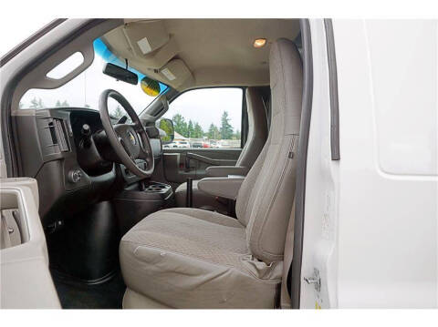 2016 Chevrolet Express 2500