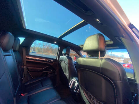 2014 Porsche Cayenne S Hybrid