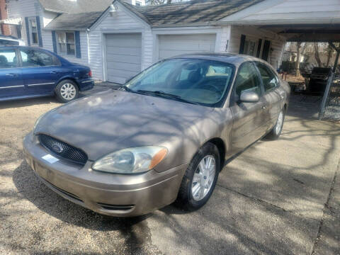 2007 Ford Taurus for sale at JMC Auto and Truck Sales Inc./ B&B TRADE LLC in Port Jefferson NY