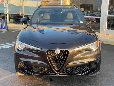 2022 Alfa Romeo Stelvio Quadrifoglio