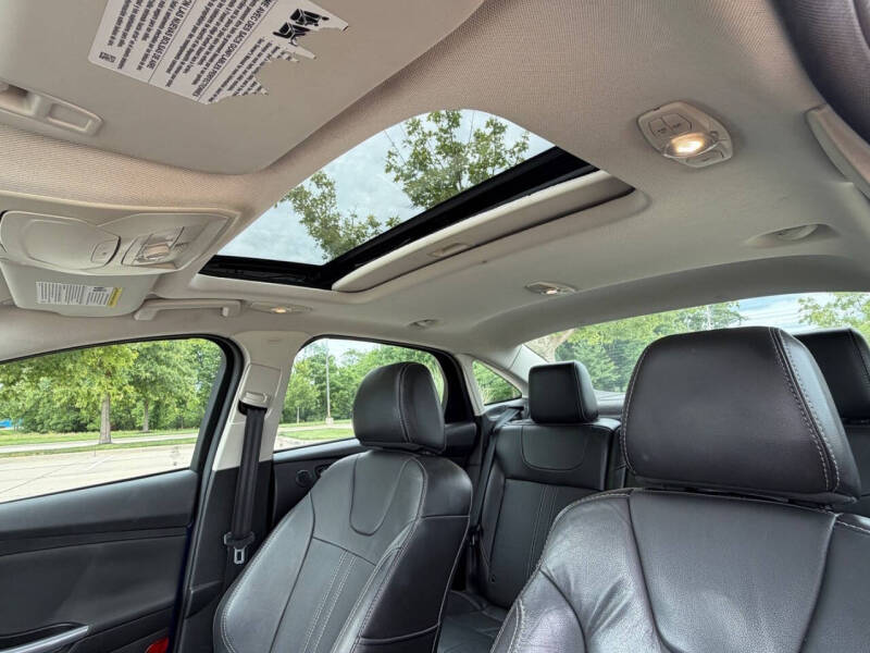 2014 Ford Focus Titanium - Photo 13