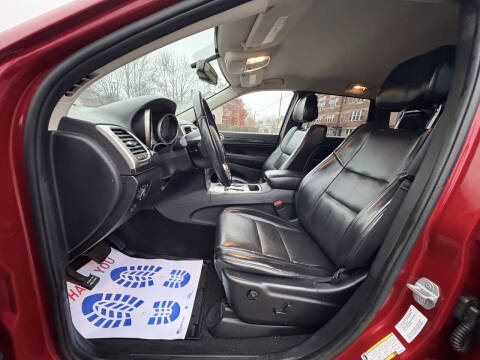 2011 Jeep Grand Cherokee Laredo