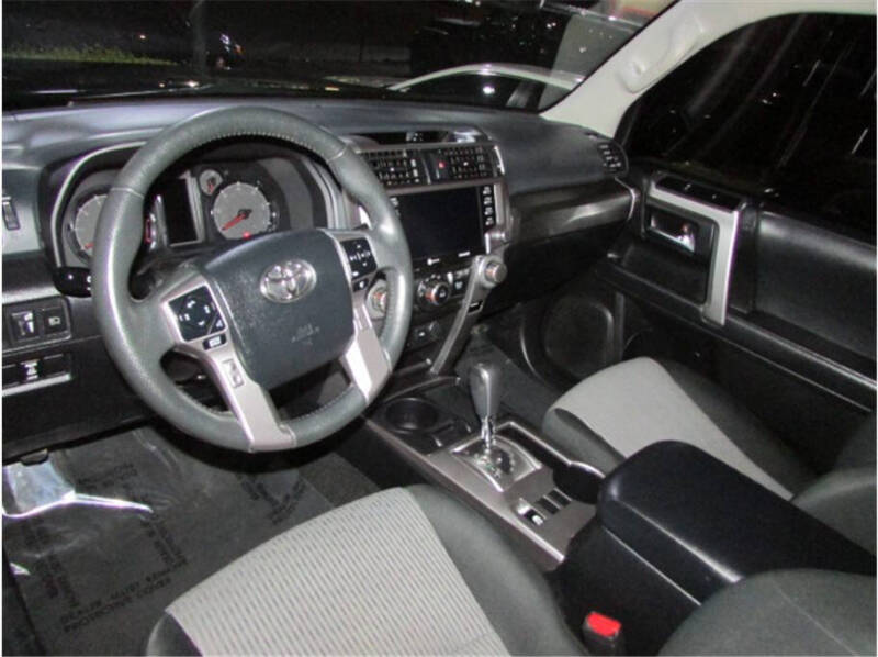 2021 Toyota 4Runner SR5