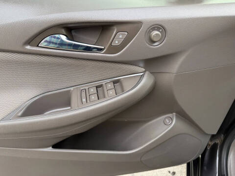 2017 Chevrolet Cruze LT Auto