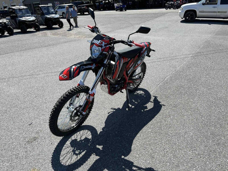 2024 TrailMaster TM38EX-300