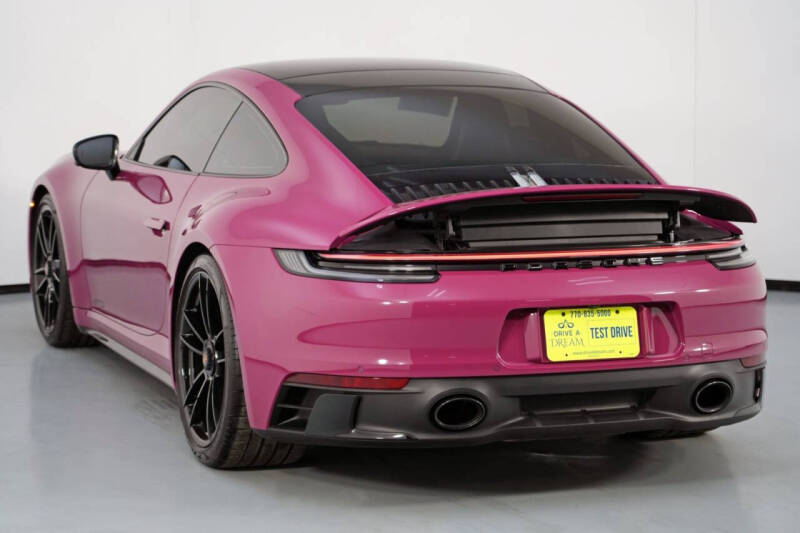 2024 Porsche 911 Carrera GTS