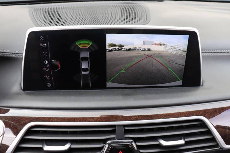 2016 BMW 7 Series 740i