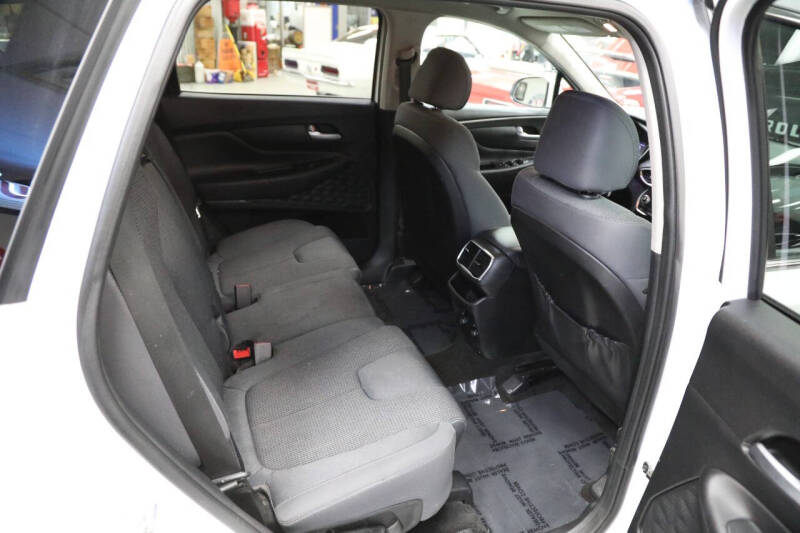 2020 Hyundai Santa Fe SE