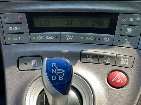 2015 Toyota Prius Two