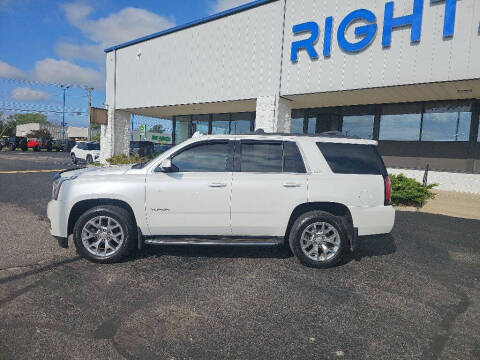 2017 GMC Yukon SLT