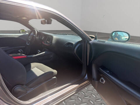 2020 Dodge Challenger SXT
