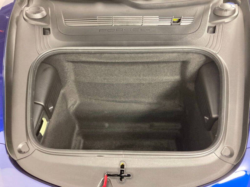 2025 Porsche 718 Cayman GTS 4.0