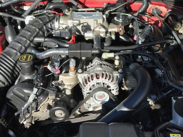 2004 Ford Mustang GT Deluxe